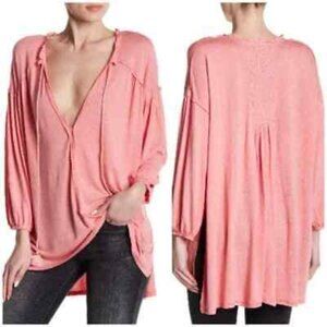 Free People Women's XS NWT Just A Henley Pink Rose Oversized 3/4 Sleeve Shirt